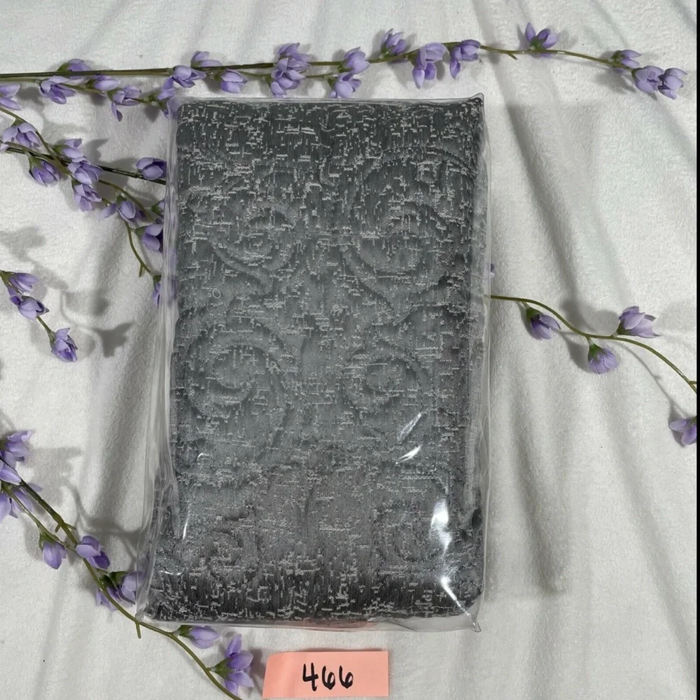 NEW Hotel Collection Classic Embossed Jacquard Quilted (1) Standard‎ Sham
